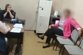 Незаконную расклейку объявлений пресекли в Тамбове на городских остановках