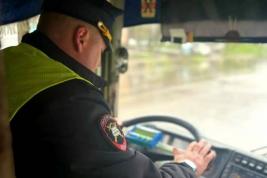 За три дня проверок к ответственности привлекли свыше 400 водителей автобусов