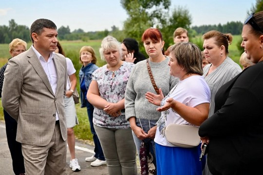 Евгений Первышов распорядился оперативно начать капремонт моста через реку Пячка (фото: tambov.gov.ru/Павел Васильев)