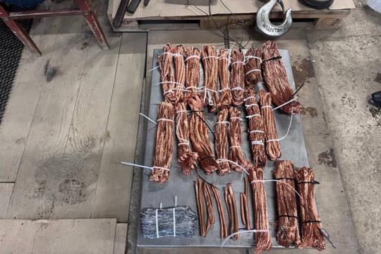 Тамбовчанка вынесла с работы 30 кг меди (фото: УТ МВД России по ЦФО)
