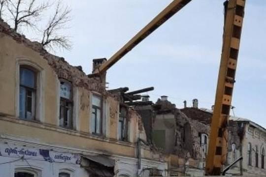 В доме на Коммунальной стартовали противоаварийные работы (фото: департамент по государственной охране ОКН Тамбовской области)
