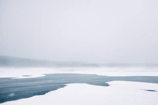 В области усилили контроль за безопасностью на водоёмах (фото: pxhere.com)