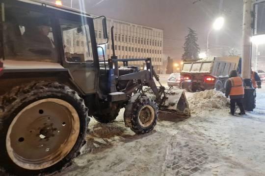 В Тамбове дорожники перешли на усиленный график работы (фото: tambov.gov.ru)