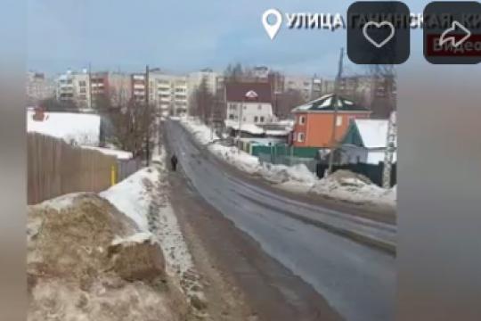 Скриншот видео гр. «Народный фронт/Киров» в «ВК»